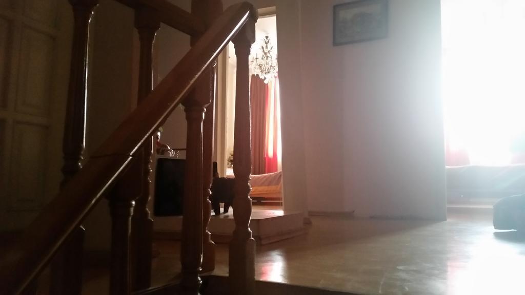 Hotel Mmg Tbilisi Quarto foto